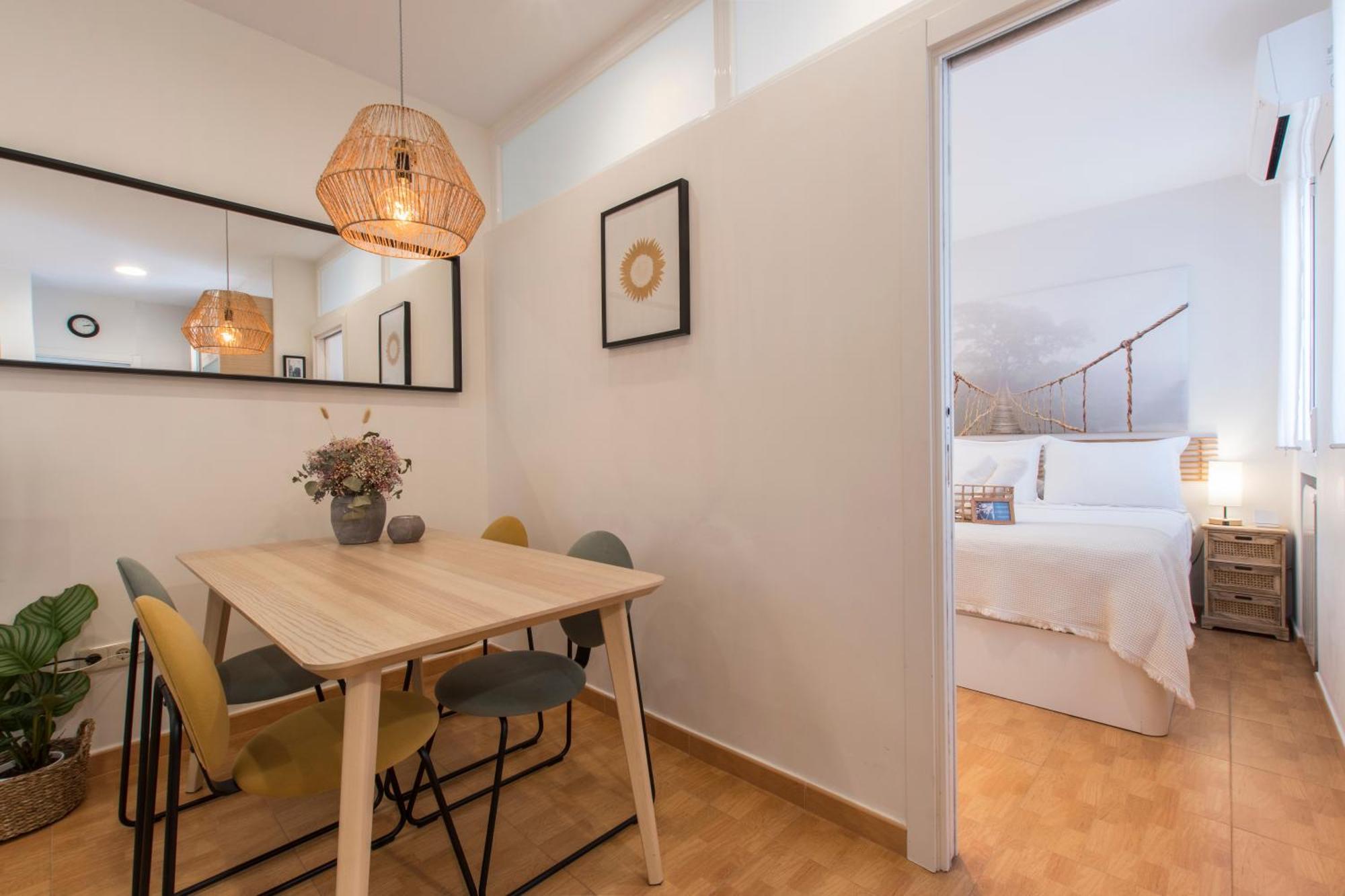マドリードFee4Me. Elegant Flat A Few Minutes From Atocha.アパートメント エクステリア 写真
